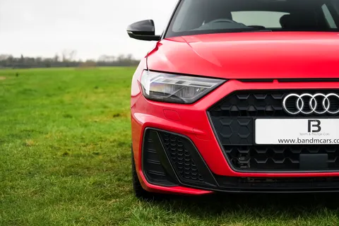 DX23XKL Audi A1 30 TFSI 110 Black Edition 5dr Thumbnail #4