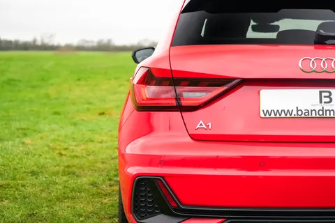 DX23XKL Audi A1 30 TFSI 110 Black Edition 5dr Thumbnail #11