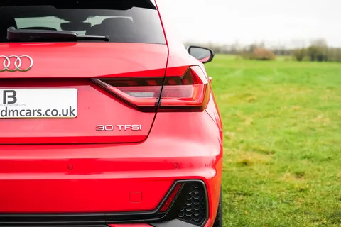 DX23XKL Audi A1 30 TFSI 110 Black Edition 5dr Thumbnail #12