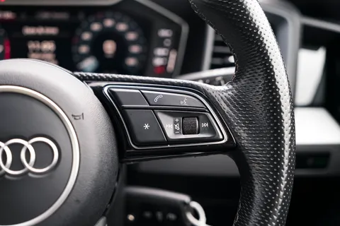 DX23XKL Audi A1 30 TFSI 110 Black Edition 5dr Thumbnail #33