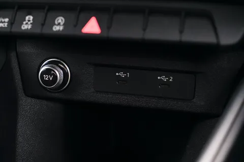 DX23XKL Audi A1 30 TFSI 110 Black Edition 5dr Thumbnail #45