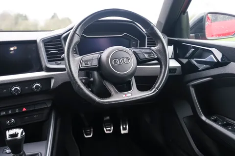 DX23XKL Audi A1 30 TFSI 110 Black Edition 5dr Thumbnail #30