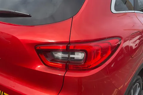 BH19BUE Renault Kadjar 1.3 TCE Iconic 5dr Thumbnail #18