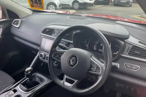 BH19BUE Renault Kadjar 1.3 TCE Iconic 5dr Thumbnail #35