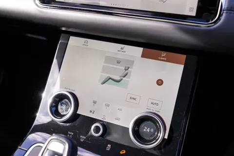 KP71FHG Land Rover Range Rover Evoque 2.0 D200 R-Dynamic HSE 5dr Auto Thumbnail #46