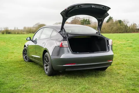 BD71KUA Tesla Model 3 Long Range AWD 4dr Auto Thumbnail #16