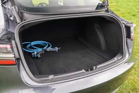 BD71KUA Tesla Model 3 Long Range AWD 4dr Auto Thumbnail #19