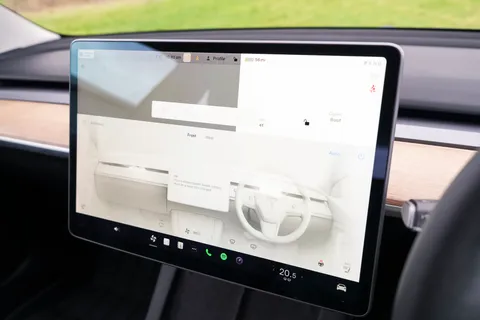 BD71KUA Tesla Model 3 Long Range AWD 4dr Auto Thumbnail #50