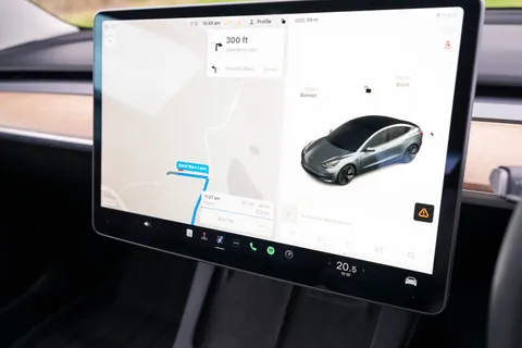 BD71KUA Tesla Model 3 Long Range AWD 4dr Auto Thumbnail #49