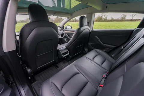 BD71KUA Tesla Model 3 Long Range AWD 4dr Auto Thumbnail #42