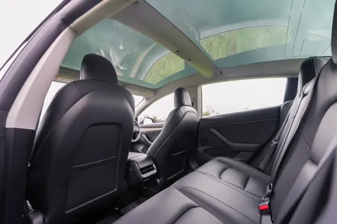 BD71KUA Tesla Model 3 Long Range AWD 4dr Auto Thumbnail #40