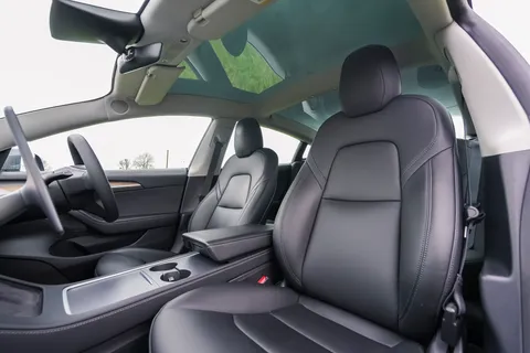 BD71KUA Tesla Model 3 Long Range AWD 4dr Auto Thumbnail #39