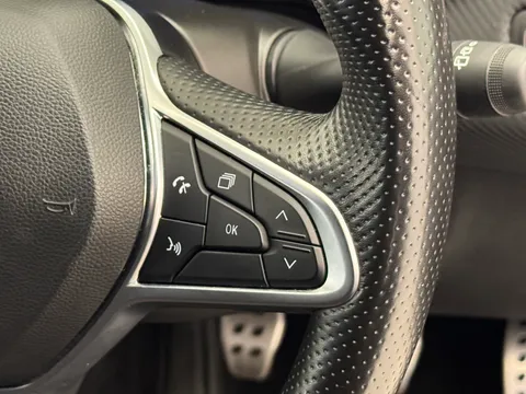 LV73WLK Renault Clio 1.0 TCe 90 RS Line 5dr Thumbnail #16