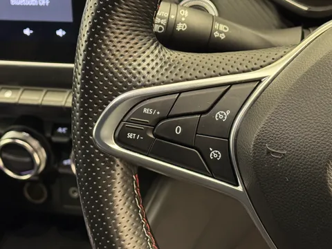 LV73WLK Renault Clio 1.0 TCe 90 RS Line 5dr Thumbnail #17