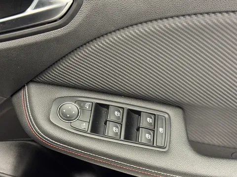 LV73WLK Renault Clio 1.0 TCe 90 RS Line 5dr Thumbnail #19