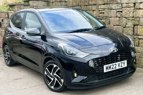 MM22VZY Hyundai i10 1.2 MPi Premium 5dr Auto Thumbnail #1