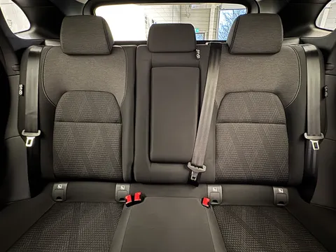 DS72XYL Nissan Qashqai 1.3 DiG-T MH 158 N-Connecta 5dr Xtronic Thumbnail #20