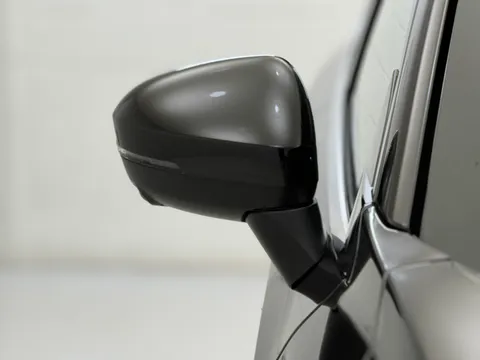 DS72XYL Nissan Qashqai 1.3 DiG-T MH 158 N-Connecta 5dr Xtronic Thumbnail #31