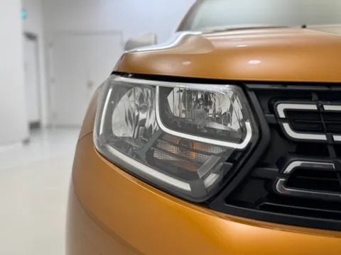 32 of 33 for Dacia Duster 1.5 Blue dCi Comfort 5dr