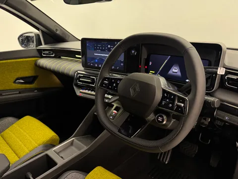 DY75VXP Renault 5 110kW Iconic Five Comfort Range 52kWh 5dr Auto Thumbnail #18