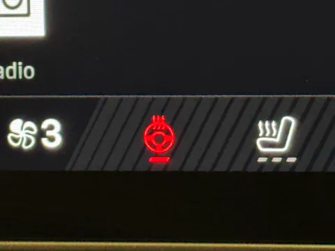 DY75VXP Renault 5 110kW Iconic Five Comfort Range 52kWh 5dr Auto Thumbnail #25