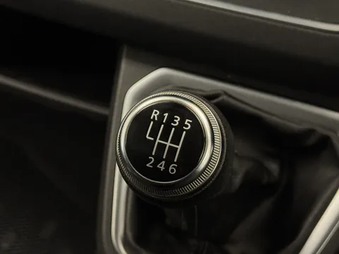 DY22KGN Renault Trafic SL28 Blue dCi 150 Sport+ Van Thumbnail #24