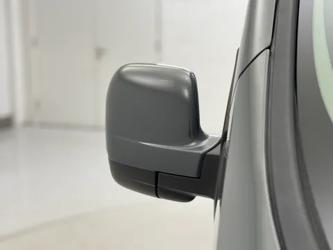 DY22KGN Renault Trafic SL28 Blue dCi 150 Sport+ Van Thumbnail #26