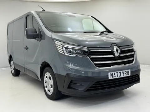 NA73YRR Renault Trafic SL28 Blue dCi 130 Business+ Van Thumbnail #1