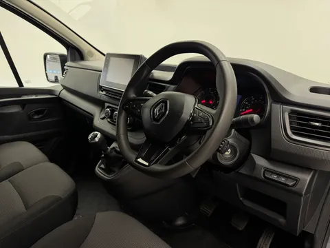 NA73YRR Renault Trafic SL28 Blue dCi 130 Business+ Van Thumbnail #16