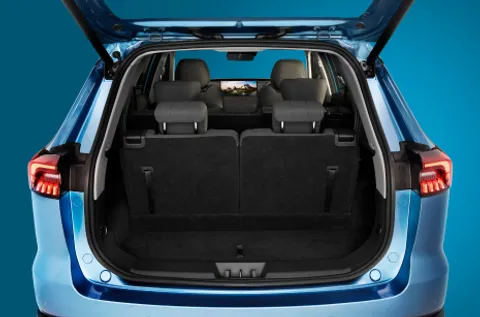 Chery Tiggo 8 SUMMIT 1.5T PHEV DHT HP Offer Thumbnail #12