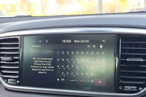 FL69CBV Kia Sportage 1.6 CRDi 48V ISG 4 5dr DCT Auto Thumbnail #20