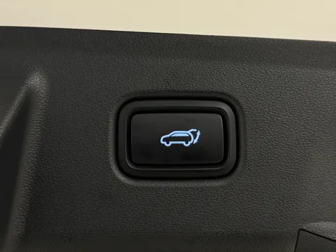 DX74YBN Hyundai Tucson 1.6T Hybrid Ultimate 5dr Auto Thumbnail #11