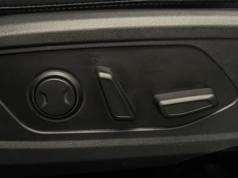 DX74YBN Hyundai Tucson 1.6T Hybrid Ultimate 5dr Auto Thumbnail #21