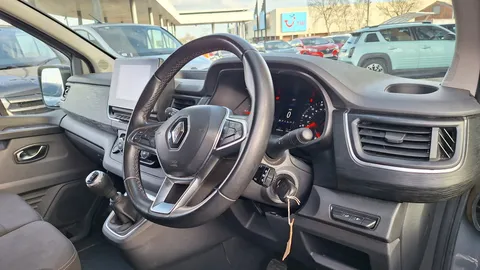 FH23HSJ Renault Trafic LL30 Blue dCi 150 Extra Van Thumbnail #17