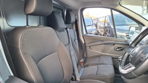 FH23HSJ Renault Trafic LL30 Blue dCi 150 Extra Van Thumbnail #18