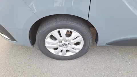 FH23HSJ Renault Trafic LL30 Blue dCi 150 Extra Van Thumbnail #25