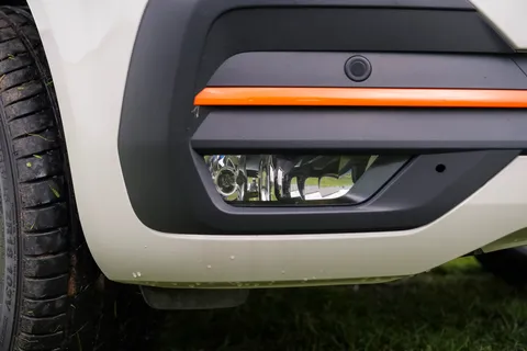 GM21ONC Volkswagen Transporter 2.0 TDI 150 Highline Kombi Van Thumbnail #11