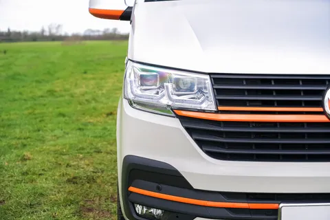 GM21ONC Volkswagen Transporter 2.0 TDI 150 Highline Kombi Van Thumbnail #12