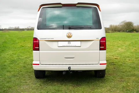 GM21ONC Volkswagen Transporter 2.0 TDI 150 Highline Kombi Van Thumbnail #9