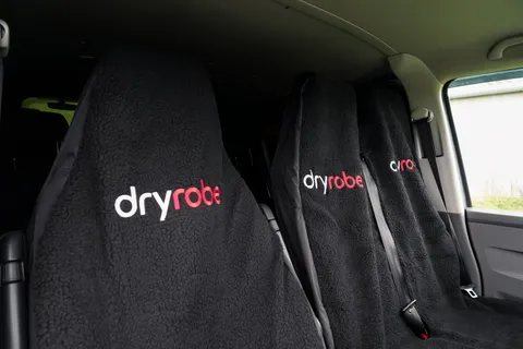 GM21ONC Volkswagen Transporter 2.0 TDI 150 Highline Kombi Van Thumbnail #47