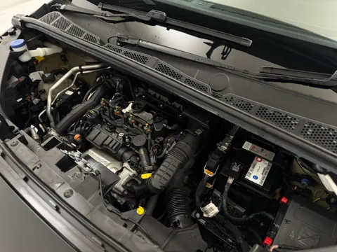 NG69CPO Vauxhall Combo Cargo 2300 1.5 Turbo D 100ps H1 Sportive Van Thumbnail #27