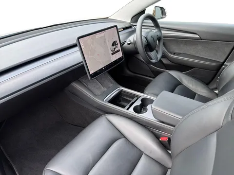 BP21JKO Tesla Model 3 Standard Plus 4dr Auto Thumbnail #4