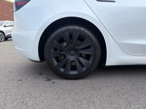 BP21JKO Tesla Model 3 Standard Plus 4dr Auto Thumbnail #5