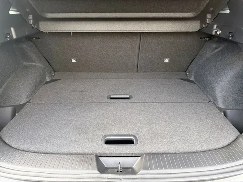 OW74VXA Nissan Qashqai 1.5 E-Power N-Connecta 5dr Auto Thumbnail #19