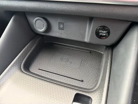 OW74VXA Nissan Qashqai 1.5 E-Power N-Connecta 5dr Auto Thumbnail #25