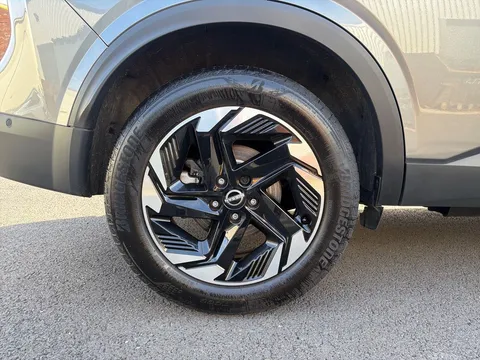 OW74DJV Nissan Qashqai 1.5 E-Power N-Connecta 5dr Auto Thumbnail #9