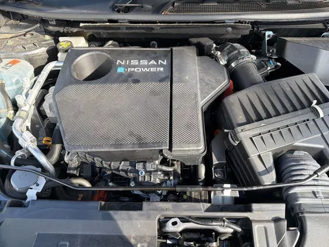 OW74DJV Nissan Qashqai 1.5 E-Power N-Connecta 5dr Auto Thumbnail #10