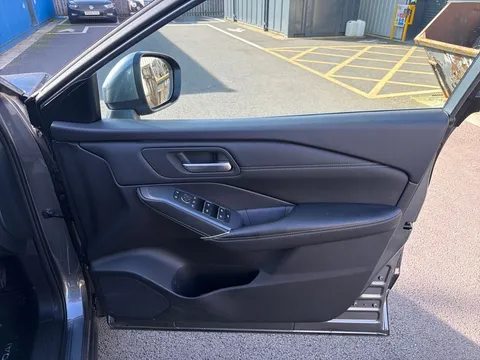 OW74DJV Nissan Qashqai 1.5 E-Power N-Connecta 5dr Auto Thumbnail #18