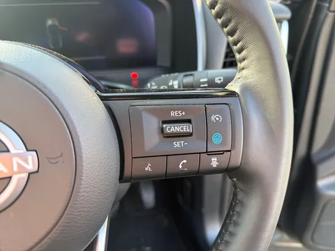 OW74DJV Nissan Qashqai 1.5 E-Power N-Connecta 5dr Auto Thumbnail #24