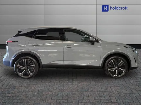 OW25ZNC Nissan Qashqai 1.3 DiG-T MH 158 Tekna 5dr Xtronic Thumbnail #3